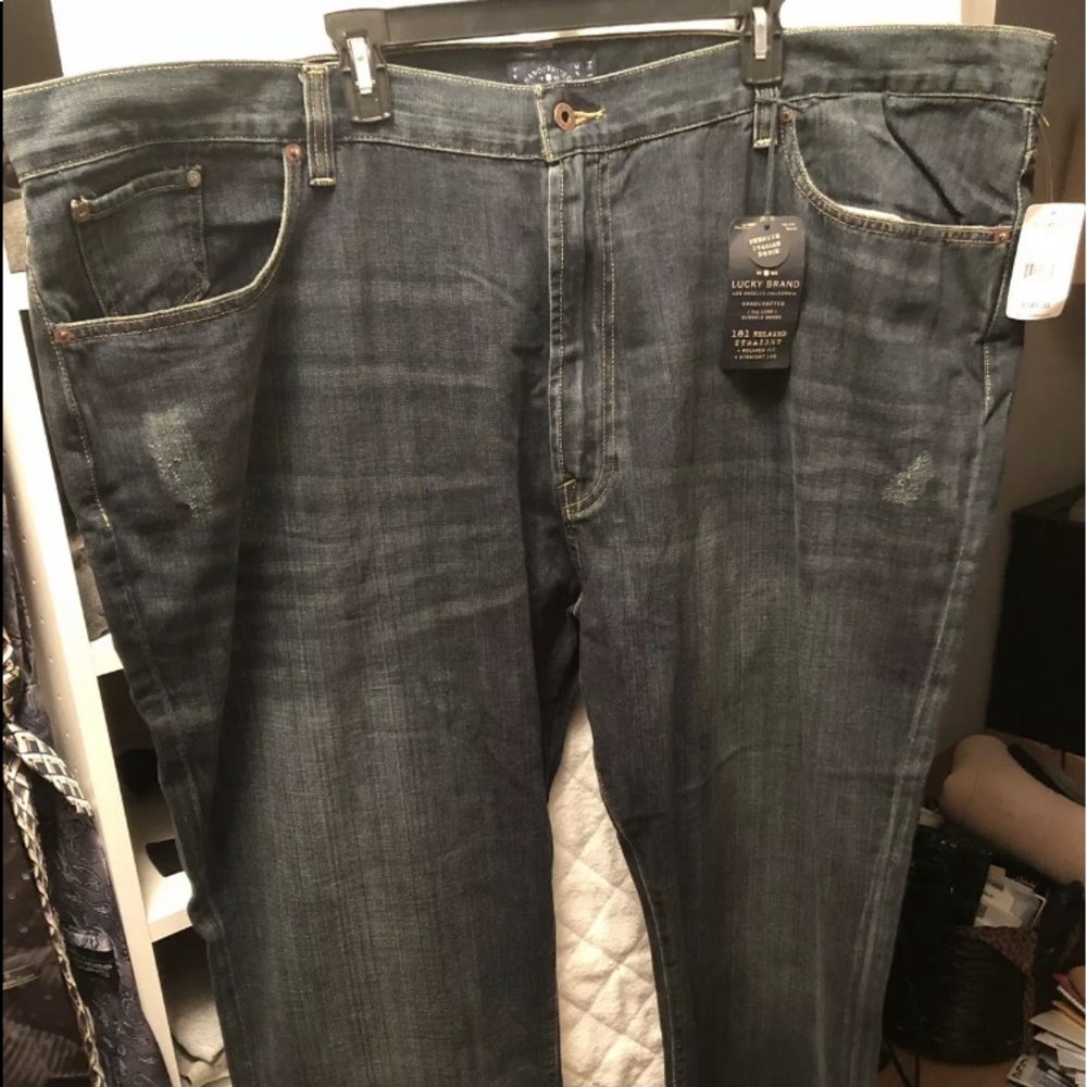 New denim jeans by Lucky Brand Size W50 x L34